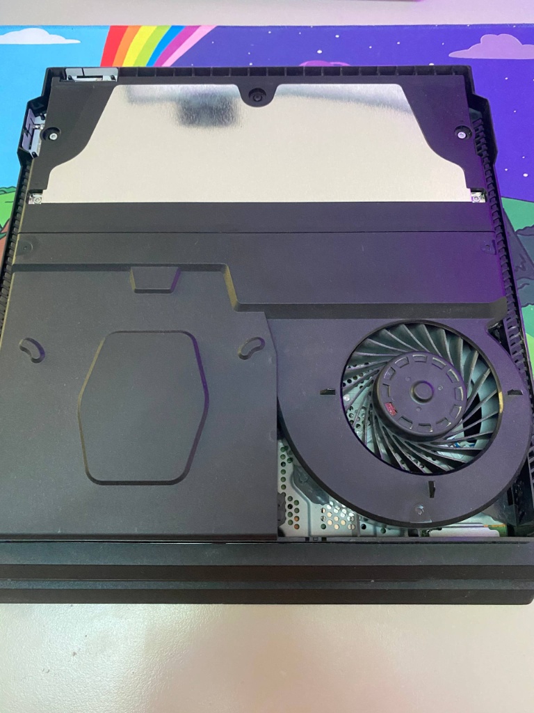 Обслуживание PS4 Pro